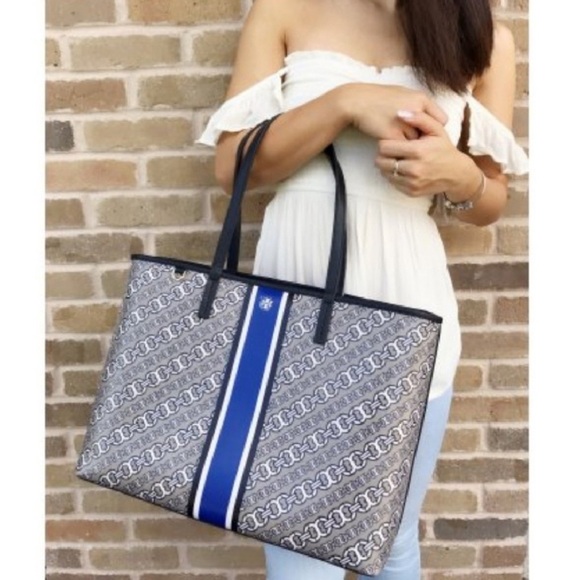 Tory Burch Handbags - Tory Burch Gemini Link Tote Gray With Bold Blue